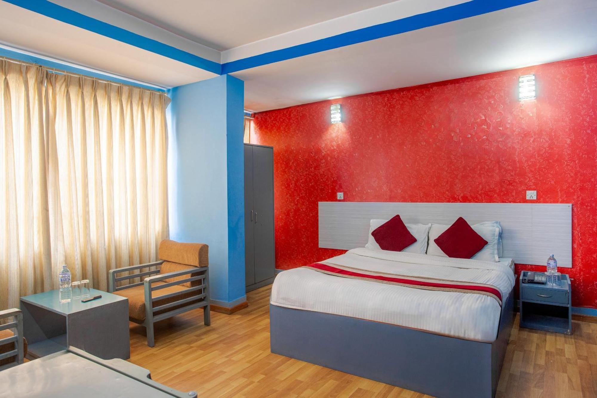 Oyo 808 Hotel Om Ganapati Pvt Ltd Catmandu Exterior foto